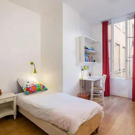 Le Trompettiste - Newly Refurbished Flat *